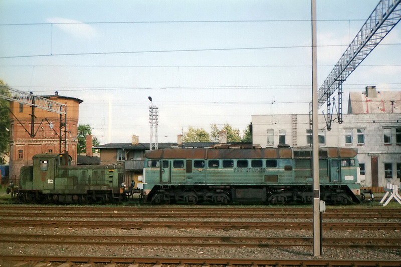ST44-690